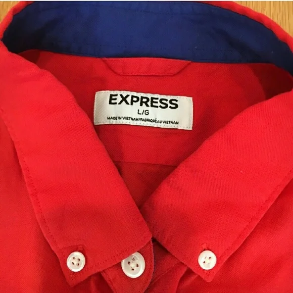 Express button down - Picture 3 of 5